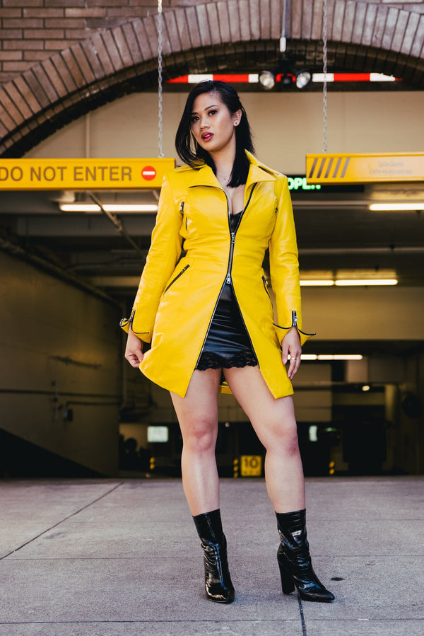 Vestido tipo abrigo de moto