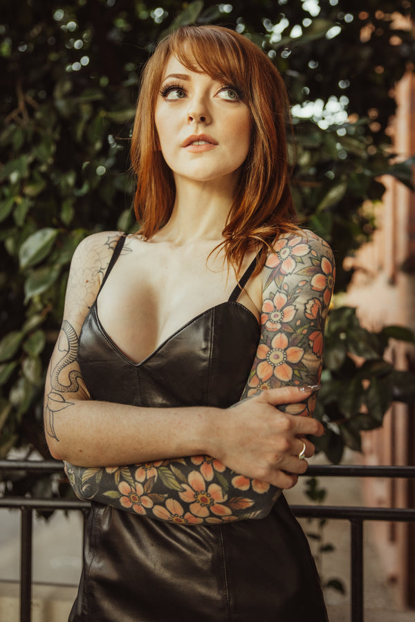 Vestido de cuero y encaje